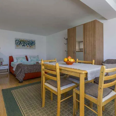 In 41666 Apartment Crikvenica