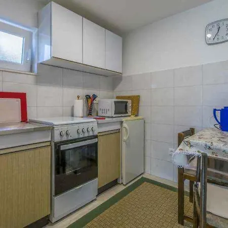 In 41666 Apartment