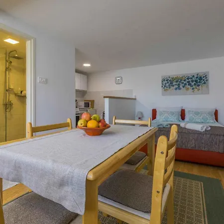 In 41666 Apartmán *