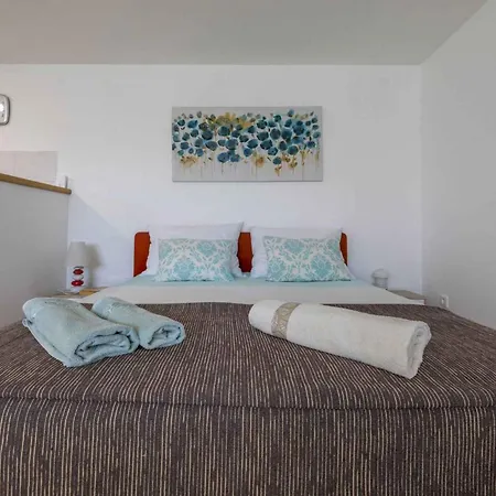 In 41666 * Crikvenica